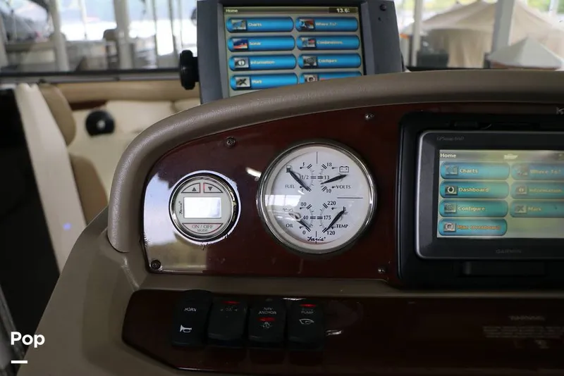 Slide: The Image of Regal 2700 ES 2010 - 14752184