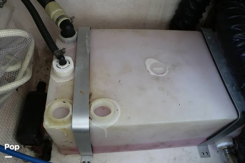 Slide: The Image of Regal 2700 ES 2010 - 14752203