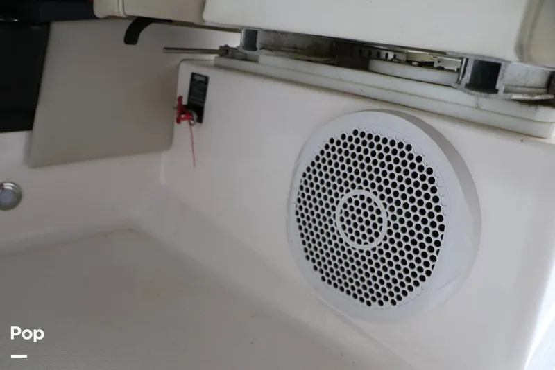 Slide: The Image of Regal 2700 ES 2010 - 14752208