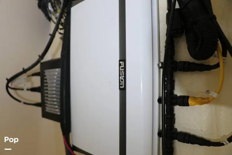 Slide: The Image of Regal 2700 ES 2010 - 14752210