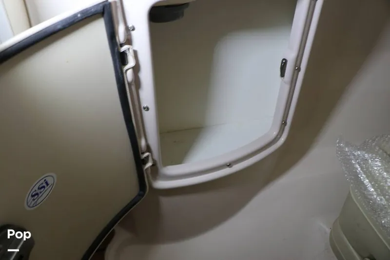 Slide: The Image of Regal 2700 ES 2010 - 14752216