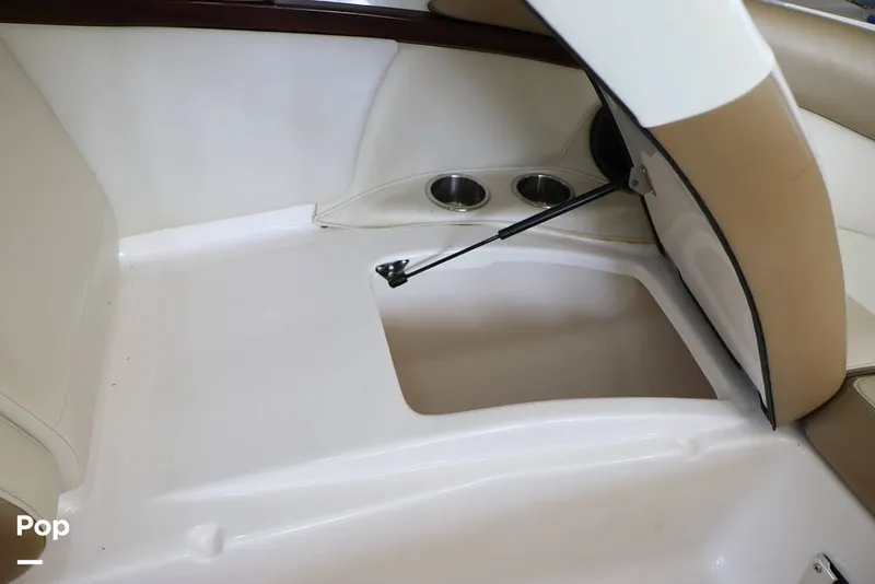 Slide: The Image of Regal 2700 ES 2010 - 14752218