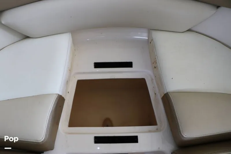 Slide: The Image of Regal 2700 ES 2010 - 14752224