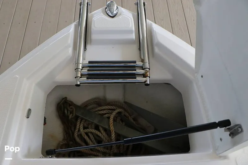 Slide: The Image of Regal 2700 ES 2010 - 14752226