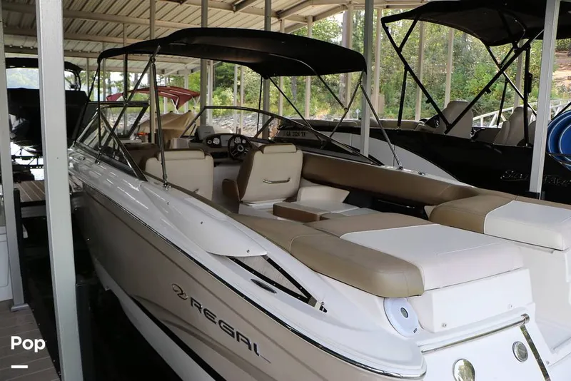 Slide: The Image of Regal 2700 ES 2010 - 14752230