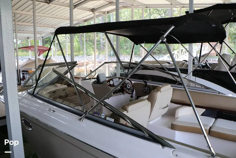 Slide: The Image of Regal 2700 ES 2010 - 14752233