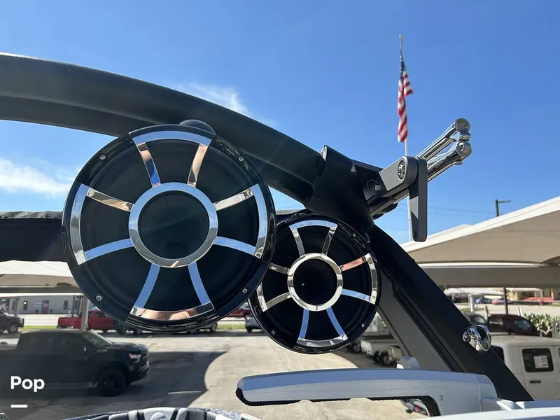 Slide: The Image of Tige ZX1 2019 - 14748838