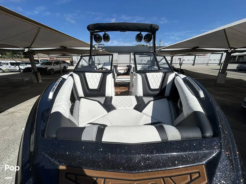 Slide: The Image of Tige ZX1 2019 - 14748782