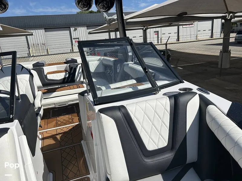 Slide: The Image of Tige ZX1 2019 - 14748817