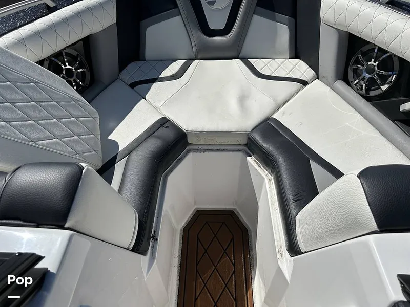 Slide: The Image of Tige ZX1 2019 - 14748819