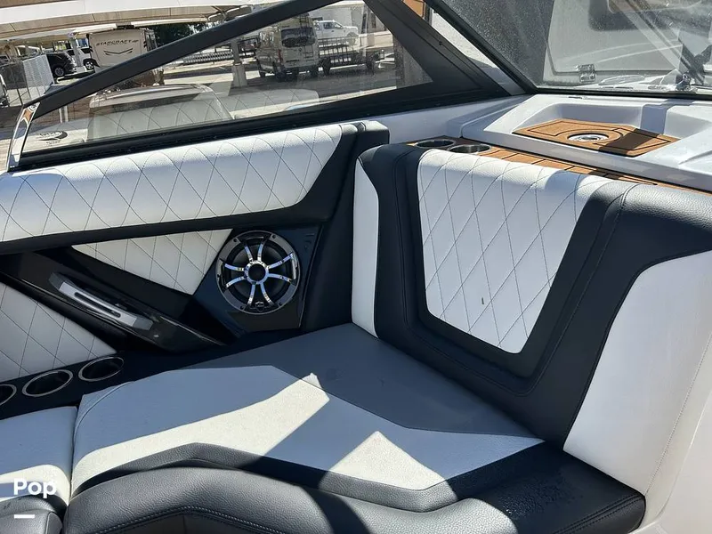 Slide: The Image of Tige ZX1 2019 - 14748826