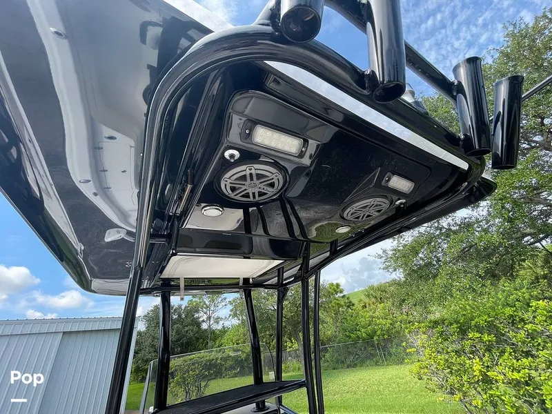 Slide: The Image of Shearwater 25 LTZ Limited Edition 2018 - 14707617