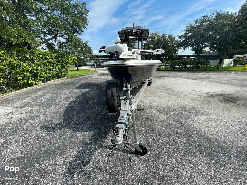 Slide: The Image of Shearwater 25 LTZ Limited Edition 2018 - 14707592