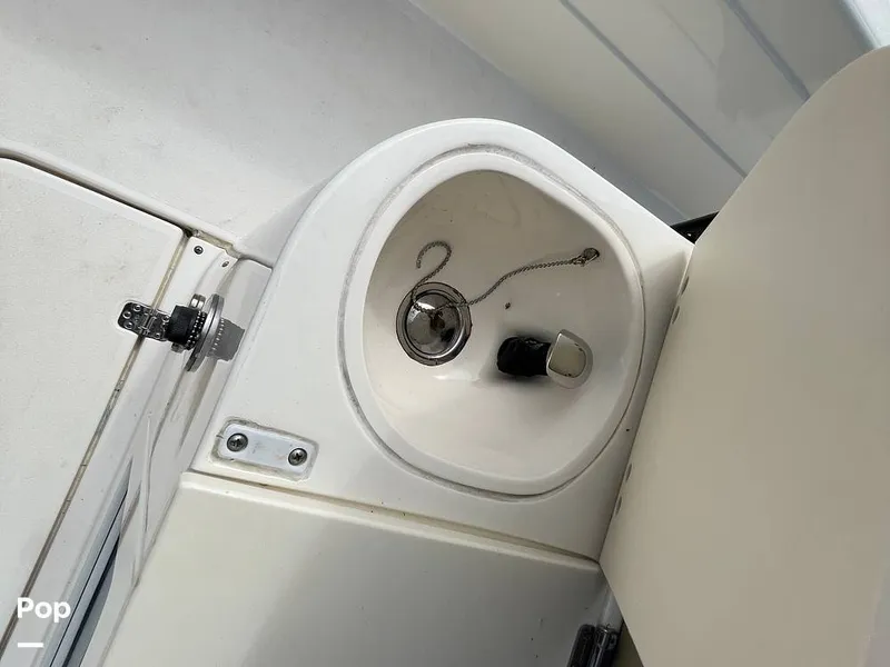 Slide: The Image of Shearwater 25 LTZ Limited Edition 2018 - 14707612