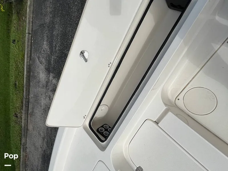 Slide: The Image of Shearwater 25 LTZ Limited Edition 2018 - 14707623