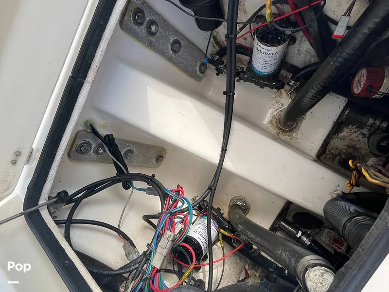 Slide: The Image of Shearwater 25 LTZ Limited Edition 2018 - 14707638