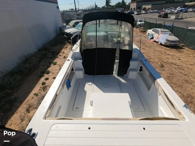 The Image of Seaswirl Striper 2600 2002 - 14856747