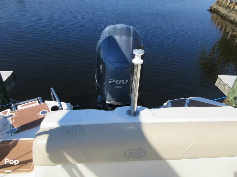 Slide: The Image of NauticStar 243DC 2017 - 14733529