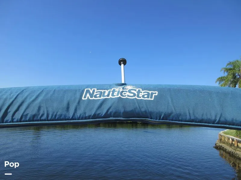 Slide: The Image of NauticStar 243DC 2017 - 14733486