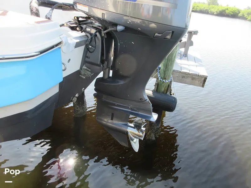 Slide: The Image of NauticStar 243DC 2017 - 14733472