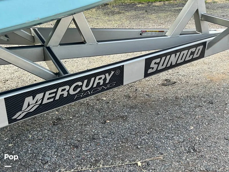 Slide: The Image of Ultra 27 Shadow Cat 2009 - 14742319