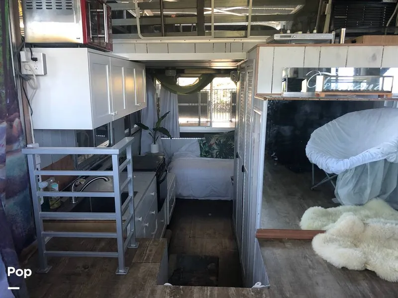 Slide: The Image of Gibson 36 Houseboat 1980 - 14787668