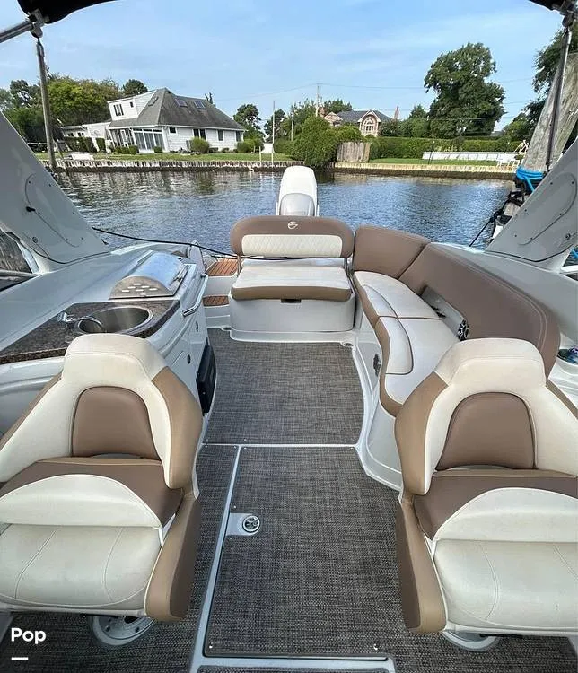 Slide: The Image of Bow To Stern - 14679063