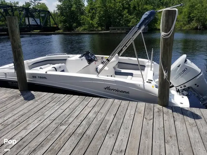 Slide: The Image of Hurricane SunDeck Sport 192 RL OB 2021 - 15282903