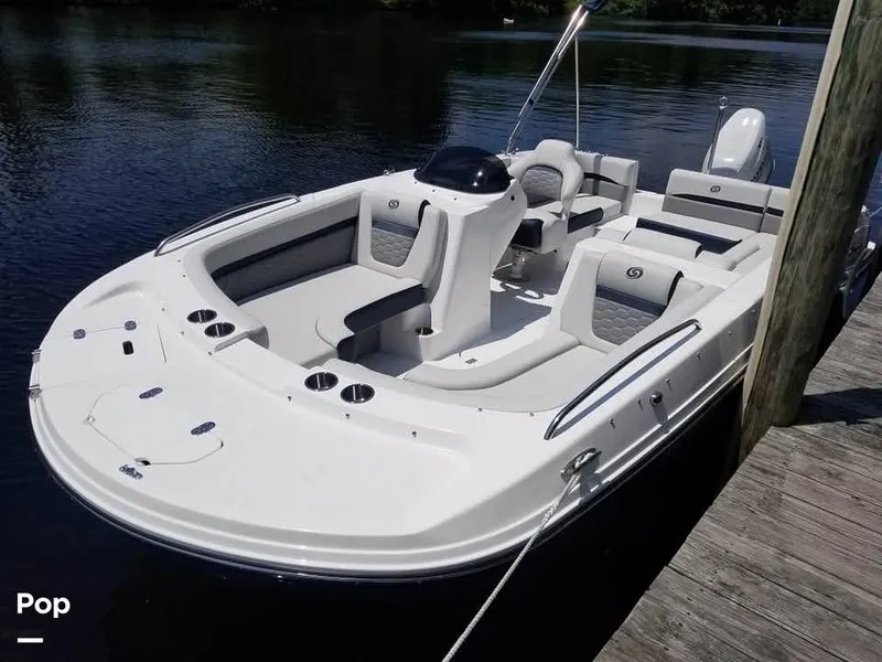 Slide: The Image of Hurricane SunDeck Sport 192 RL OB 2021 - 15282904