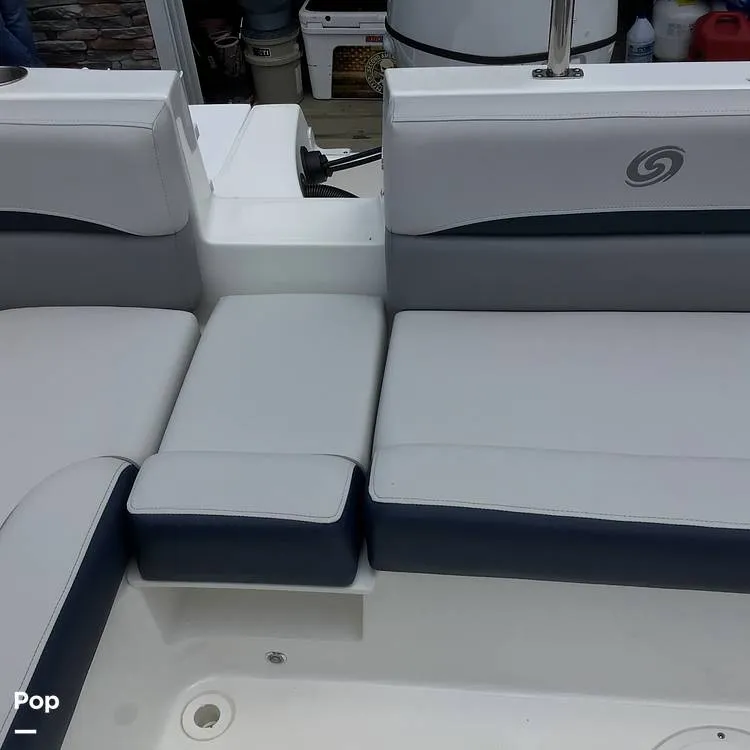 Slide: The Image of Hurricane SunDeck Sport 192 RL OB 2021 - 15738375