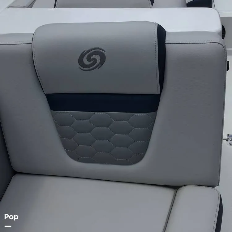 Slide: The Image of Hurricane SunDeck Sport 192 RL OB 2021 - 15738379