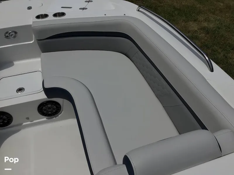 Slide: The Image of Hurricane SunDeck Sport 192 RL OB 2021 - 15738387