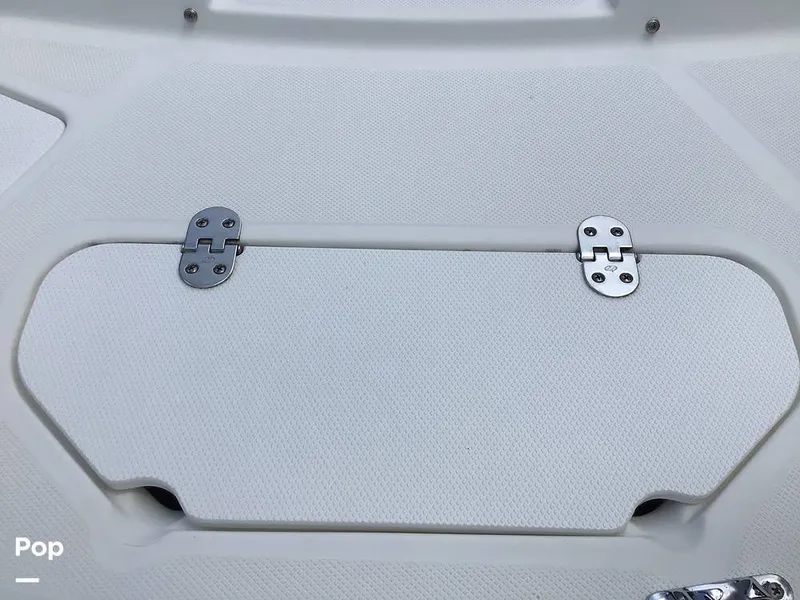 Slide: The Image of Hurricane SunDeck Sport 192 RL OB 2021 - 15738416