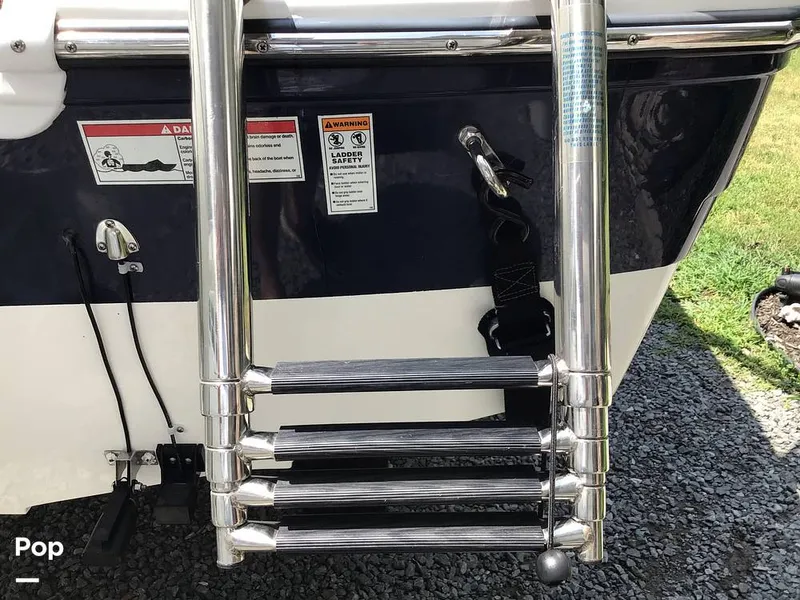 Slide: The Image of Hurricane SunDeck Sport 192 RL OB 2021 - 15738428