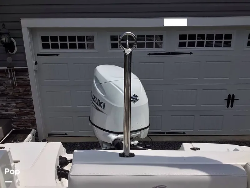 Slide: The Image of Hurricane SunDeck Sport 192 RL OB 2021 - 15738398