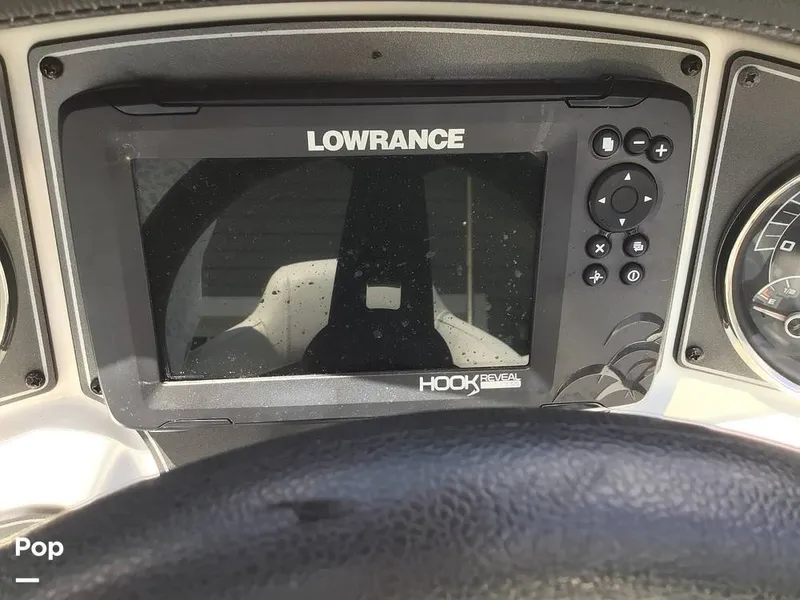 Slide: The Image of Hurricane SunDeck Sport 192 RL OB 2021 - 15738444