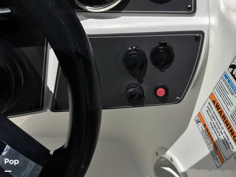 Slide: The Image of Hurricane SunDeck Sport 192 RL OB 2021 - 15738447