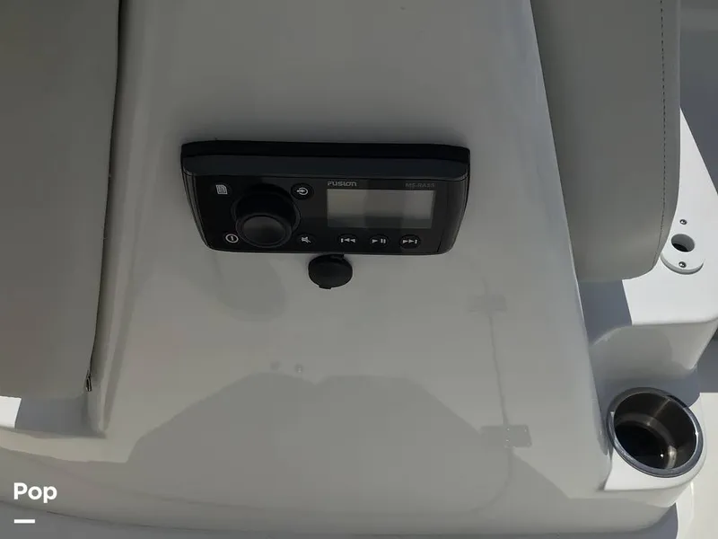 Slide: The Image of Hurricane SunDeck Sport 192 RL OB 2021 - 15738451