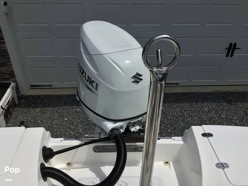 Slide: The Image of Hurricane SunDeck Sport 192 RL OB 2021 - 15738395