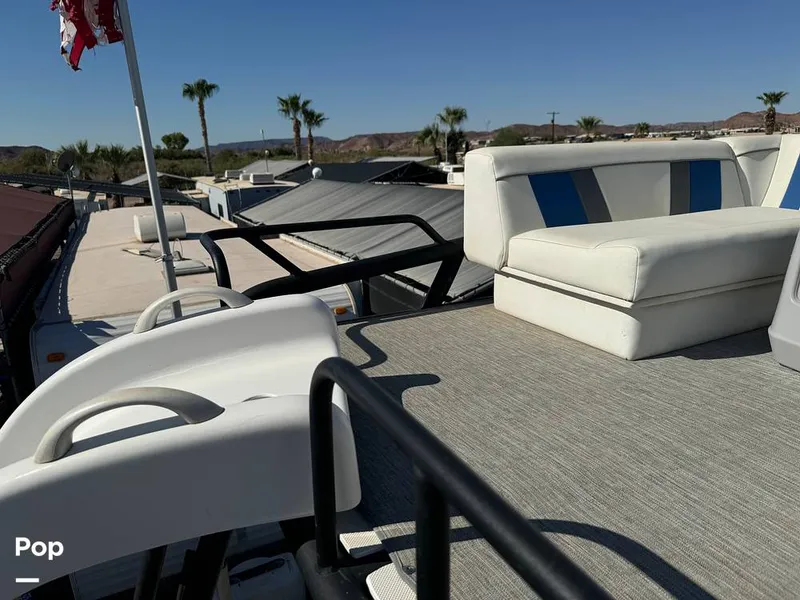 Slide: The Image of Aqua 255 SD 2019 - 14763189