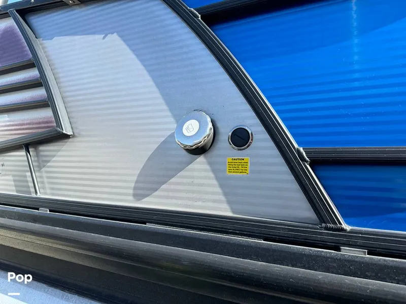 Slide: The Image of Aqua 255 SD 2019 - 14762961