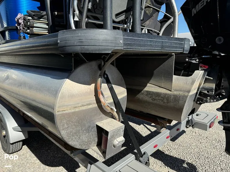 Slide: The Image of Aqua 255 SD 2019 - 14775837