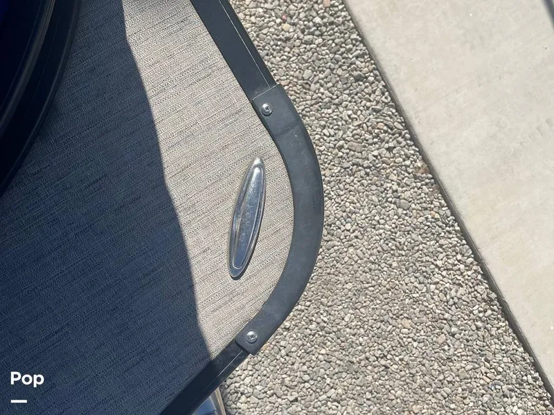 Slide: The Image of Aqua 255 SD 2019 - 14762963