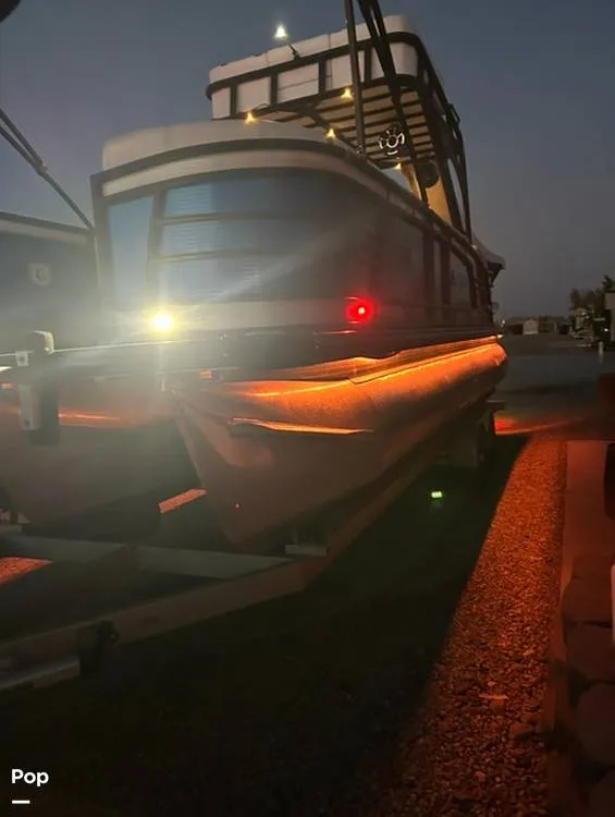 Slide: The Image of Aqua 255 SD 2019 - 14702499