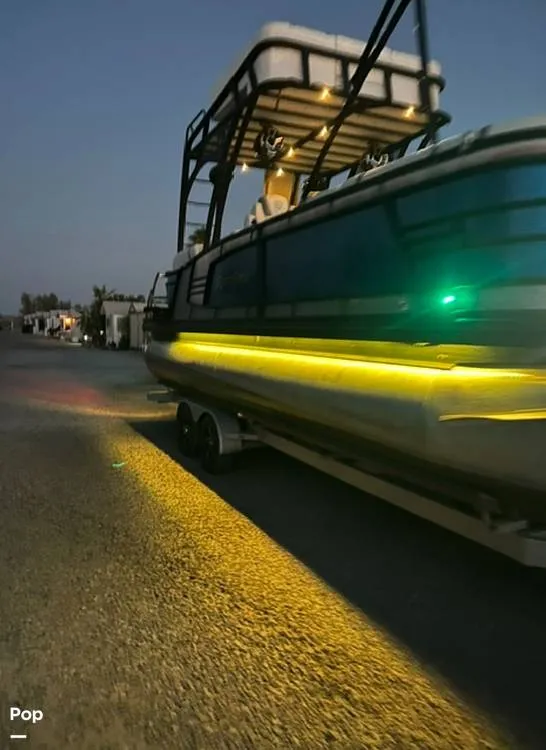 Slide: The Image of Aqua 255 SD 2019 - 14702500