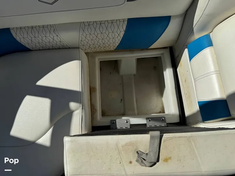 Slide: The Image of Aqua 255 SD 2019 - 14763164