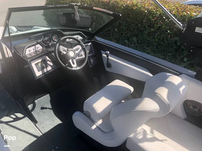 Slide: The Image of Mastercraft NXT20 2020 - 14802574