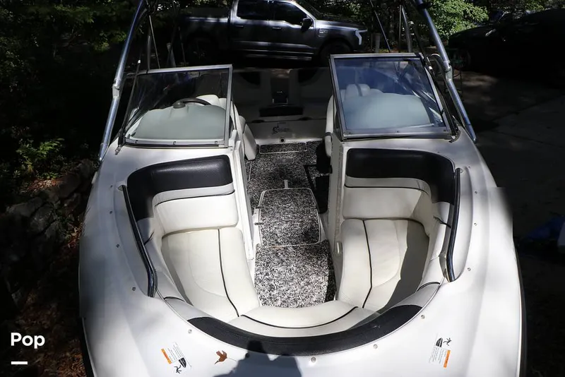 Slide: The Image of Yamaha AR230 HO 2006 - 14778041