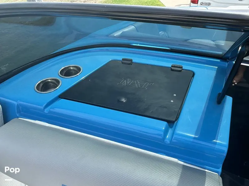 Slide: The Image of Mastercraft NXT22 2018 - 14706996