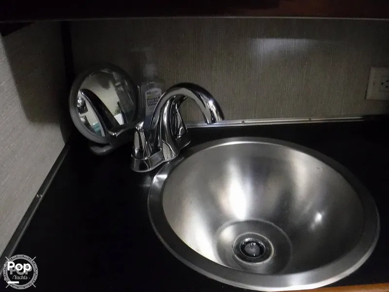 Slide: The Image of Bathroom Sink - 14806347